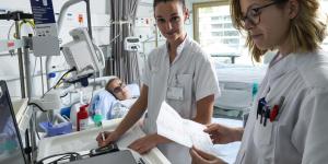 Les HUG soignent la relation avec les patients